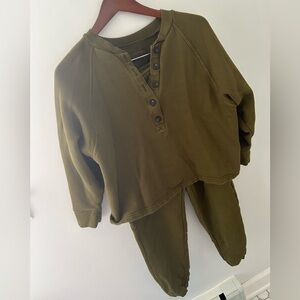 Madewell leisure Olive green jogger suit